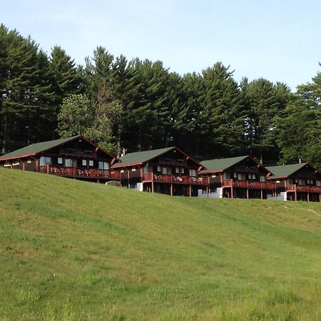 Swiss Chalets Village Inn North Conway Esterno foto