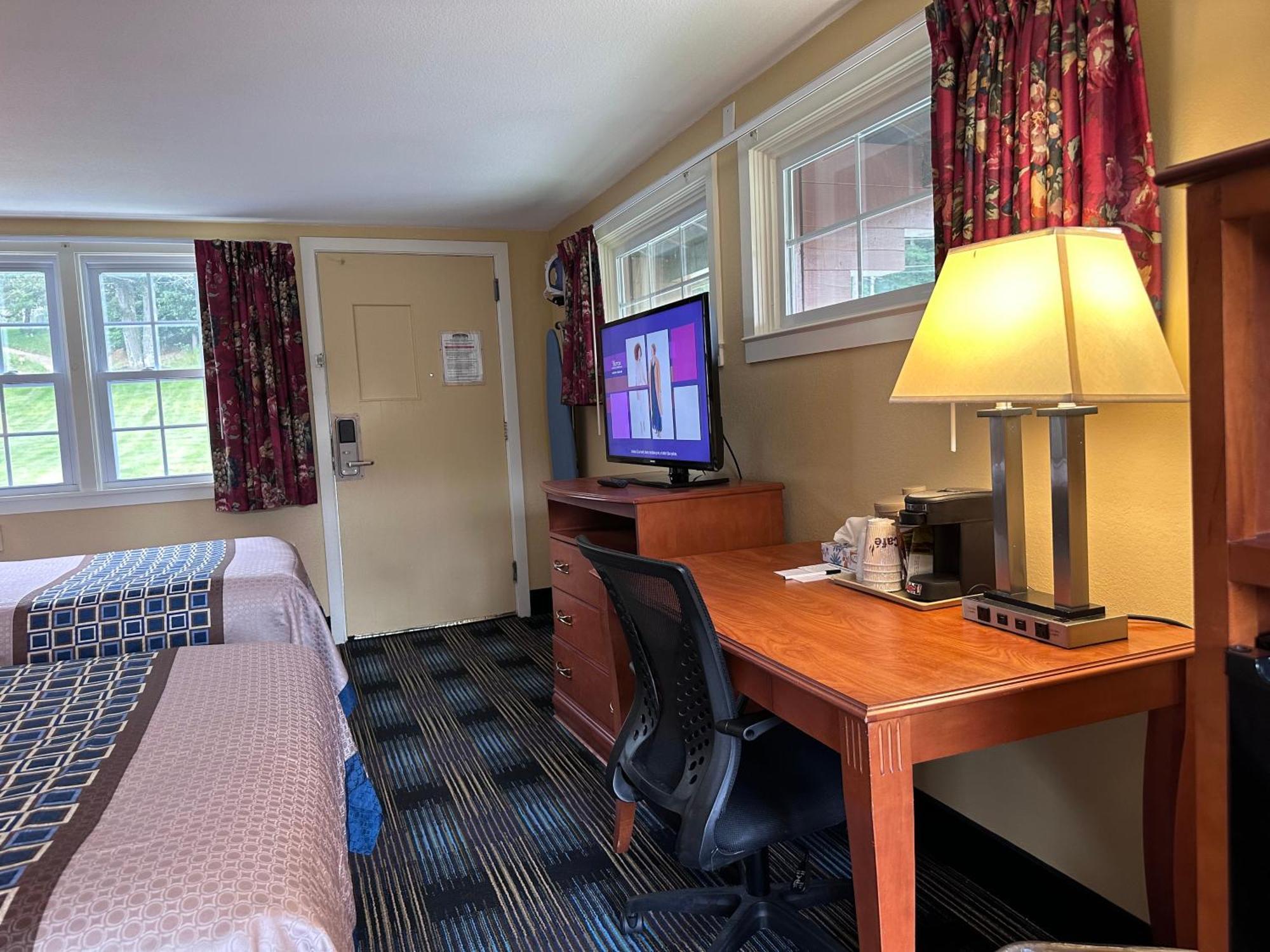 Swiss Chalets Village Inn North Conway Esterno foto
