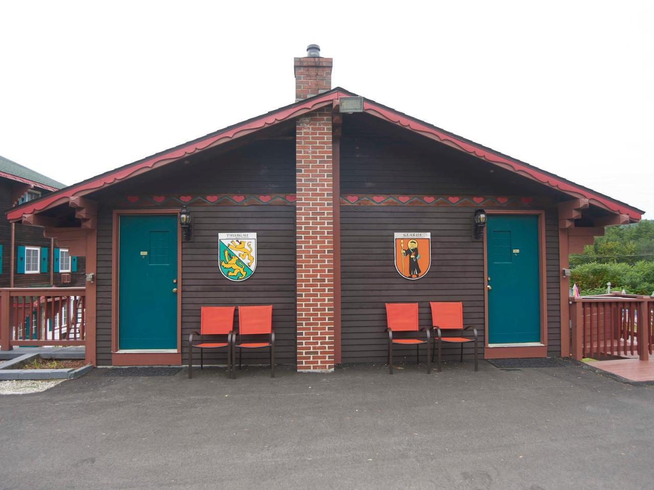 Swiss Chalets Village Inn North Conway Esterno foto